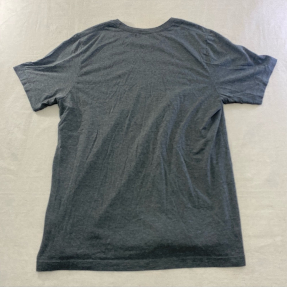 Guinness T-Shirt Charcoal Gray Graphic Print Size L~ - Picture 6 of 9